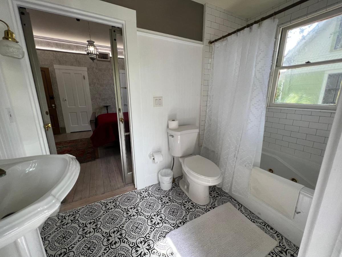 1001 Nights Historic Bed And Breakfast Adults Only St. Augustine Eksteriør bilde